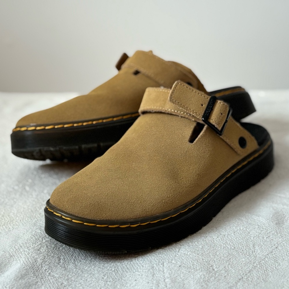 Dr. Marten’s “Carlson Suede Slingback Mules” Size 10
